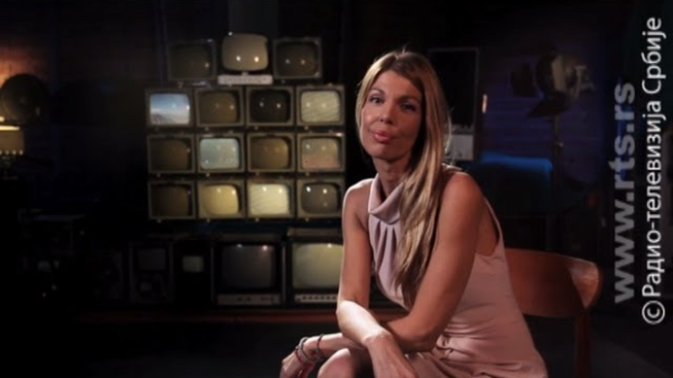 У ходу - Лутка са насловне стране