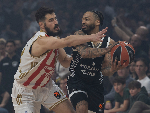 Партизанова намера успела, Звезди покварени планови