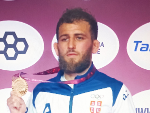 Тибилову злато на Европском првенству у рвању