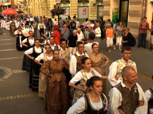 Коловођо, ногом крени – Буњевачке игре