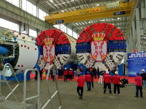 Београдски метро: Међу јавом и мед сном