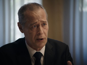 Тито - између истока и запада