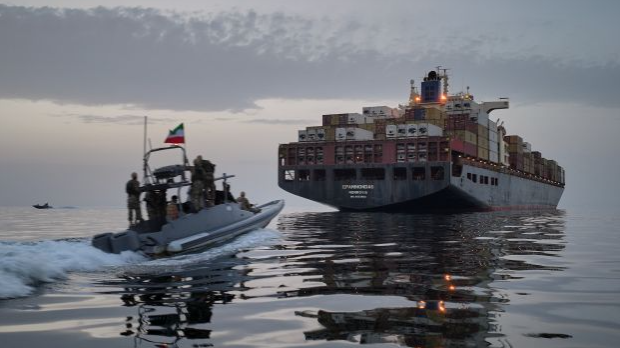 Носачи авиона, мине и претње у Персијском заливу – цена мира 100 милијарди долара 