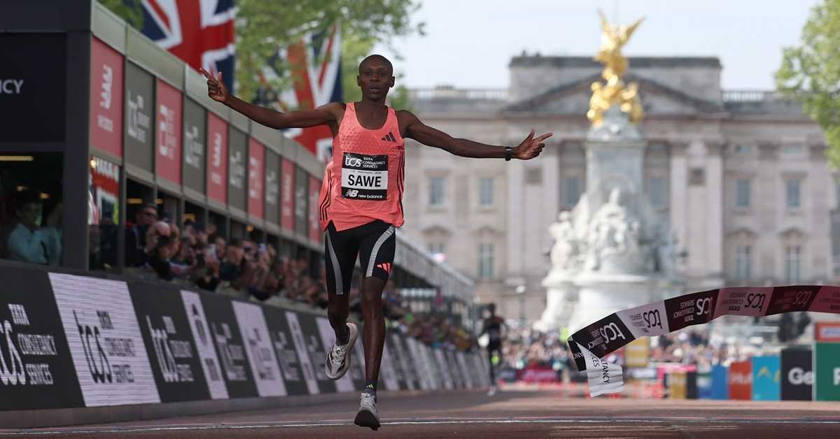 Саве у Лондону учинио немогуће - први у историји истрчао маратон за мање од два сата