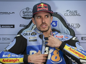 Алекс Маркез освојио ВН Шпаније, Марк Маркез излетео са стазе