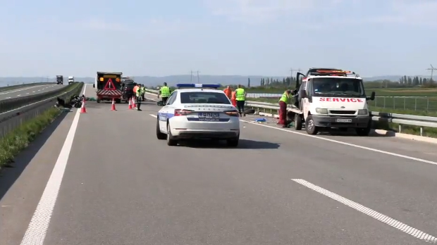 Шта радити када се нађете у контра смеру на путу?