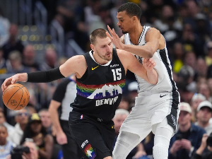 Велика победа Денвера против Сан Антонија