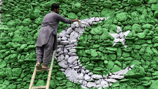 Фелдмаршал мири Америку и Иран, када хотел у Њујорку мења геополитику