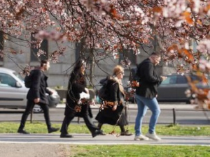 Променљиво облачно са сунчаним интервалима