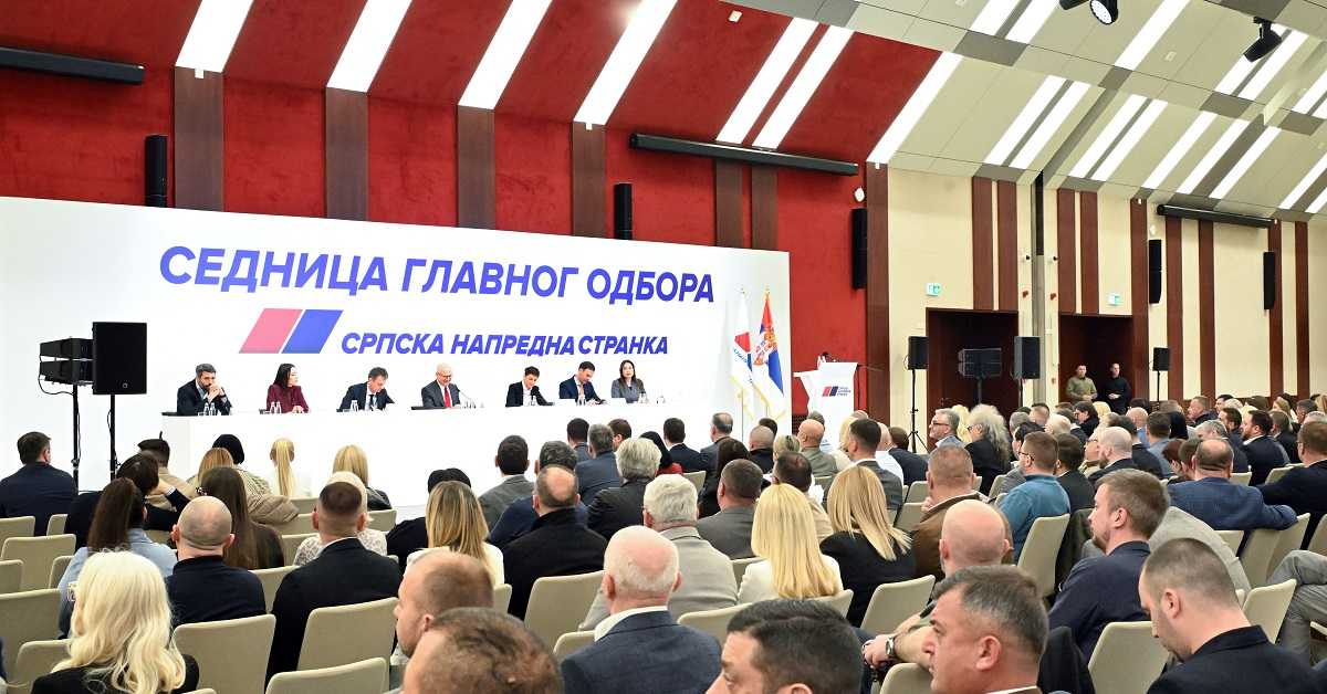 Одржана седница Главног одбора СНС