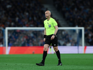 Фифа одредила 52 арбитра за Мундијал, Србија без представника