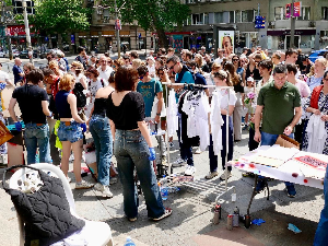 Протестна шетња "(Не) бојте се, и даље смо ту"