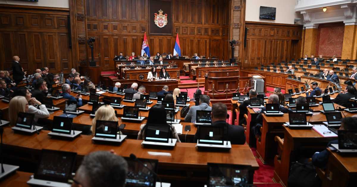 Посланици настављају расправу о изменама изборних закона