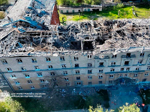 Берлин забранио руске и совјетске симболе за Дан победе; дронови из правца Русије срушили се у Летонији
