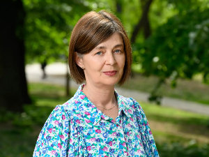 Остави све и читај : Ивана Димић