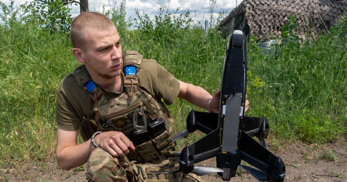 У Запорожју руске навођене бомбе убиле две особе; Кремљ увозом жели да реши несташицу горива