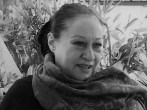 Преминула Оливера Катарина