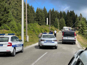 Преврнуо се аутомобил на Голији – страдао малолетник, троје повређених