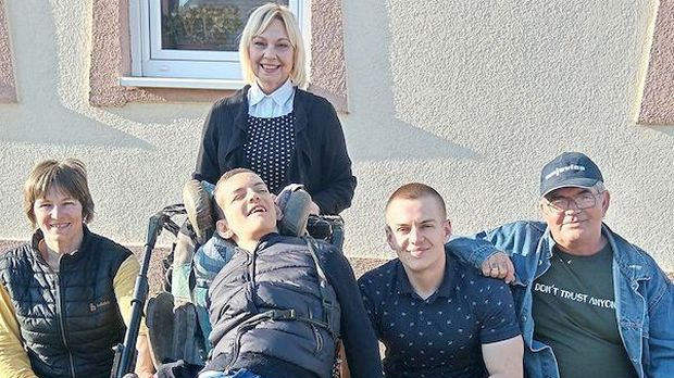 Место за нас: Живот је борба 