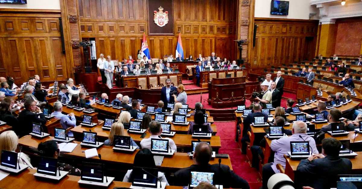 Мали у Скупштини о два стуба ребаланса буџета; полемика посланика и министра Вујића о Правосудној академији