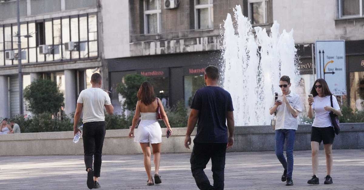 Сунчано јутро замениће облаци, понегде киша са грмљавином
