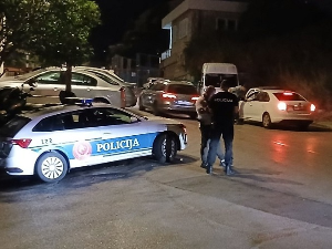 Троструко убиство у Даниловграду, потрага за руским држављанином у Херцег Новом