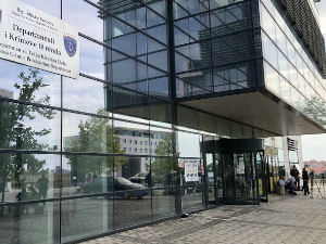 Притвор мушкарцу из Звечана, осумњиченом за напад на припаднике Кфора и полиције пре три године