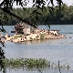 Због рекордно ниског водостаја, из Саве изронила олупина брода