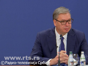 Председник Вучић представио мере за побољшање животног стандарда грађана