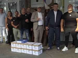 Либерално зелена странка -"За слободну и чисту Србију" поднела листу кандидата за изборе
