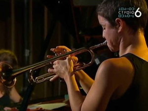 Студио 6: Каја Дрaкслер и Сузана Сантош Силва