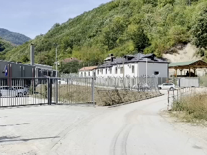 Настављено рушење српских објеката на Газиводама