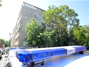ОЈТ у Нишу: Пријава о упаду маскираних лица на бирачко место у Дољевцу, полиција није утврдила неправилности