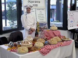 "Дани хлеба и сира" - традиционална манифестација у Пироту