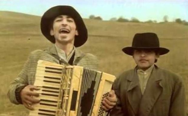 Ко то тамо пева