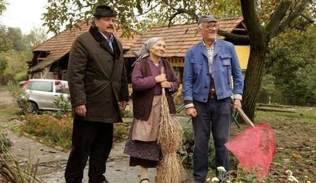 ''Село гори а баба се чешља'' ''Село гори а баба се чешља''