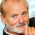Бил Мареј у улози падобранца