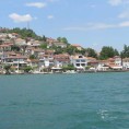 Пао параглајдером у језеро и утопио се 