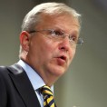 Отклонити политичке проблеме у Македонији