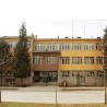 Застрашивали, претили и подмићивали
