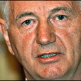 Давинић о спорним уговорима