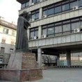 Суочавање бившег генералног конзула и вицеконзула 