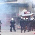Туча навијача у центру Новог Сада 