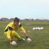 Играј фудбал, буди срећан