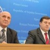 Тихић црта мапе, Додик демантује