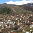 Албанац са експлозивом упао у српски кафић