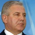 Санадер: Тужба није најважније питање