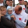 Румуни у загрљају за Гиниса