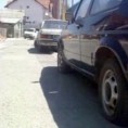 Гуме страдале због обесне младежи 