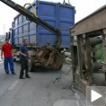 Преврнула се приколица камиона